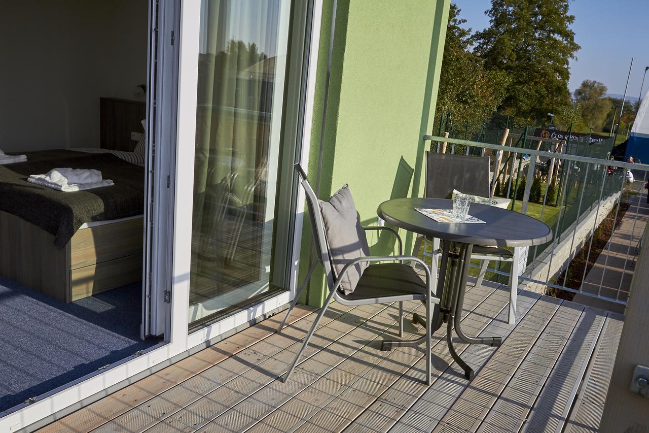 Apartmány Rybníček Stare Mesto  Exterior foto